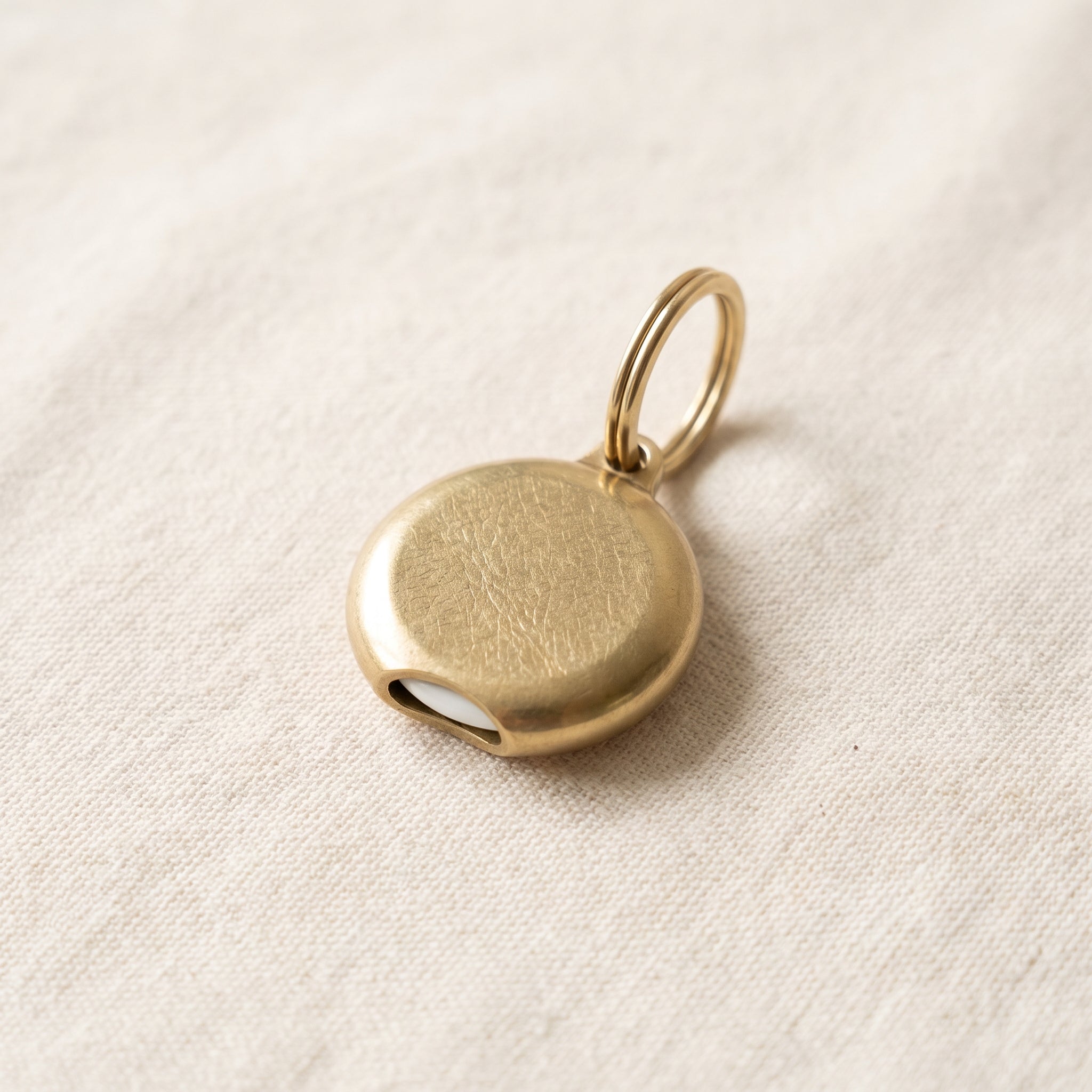 Brass AirTag charm holder, 3.5cm, attaches to any collar, Apple AirTag Tile and Samsung SmartTag compatible
